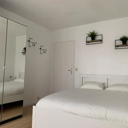 Apartment Super Calme Et Spacieux Dans *